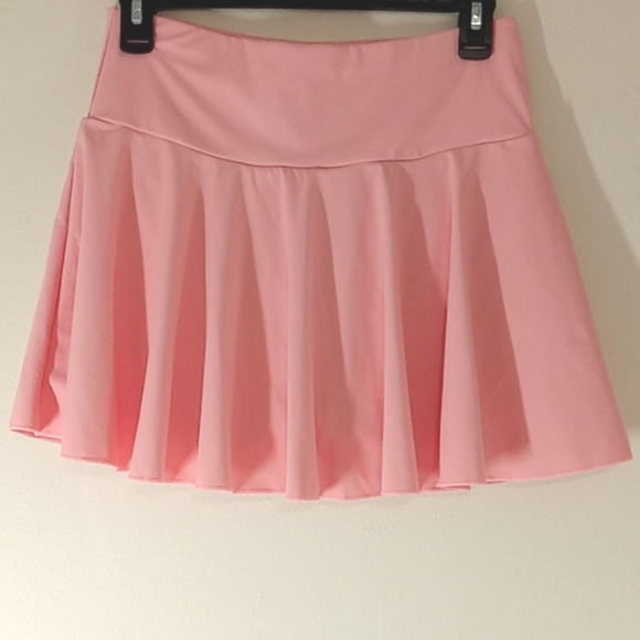 HALARA Skirts Halara That Tiktok Brand Women Peach Coral Skirt Medium Athleticwear Workout